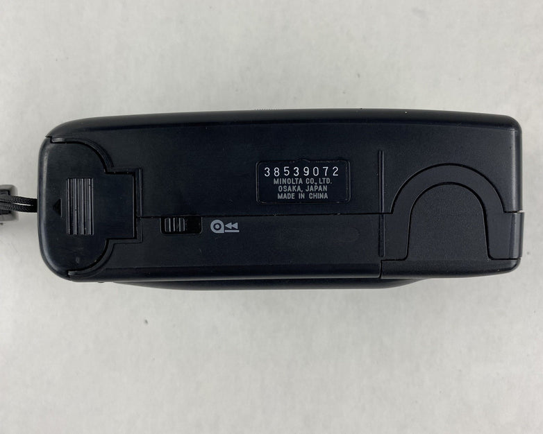 Minolta AF102 35mm Film Camera With Red-Eye Reduction
