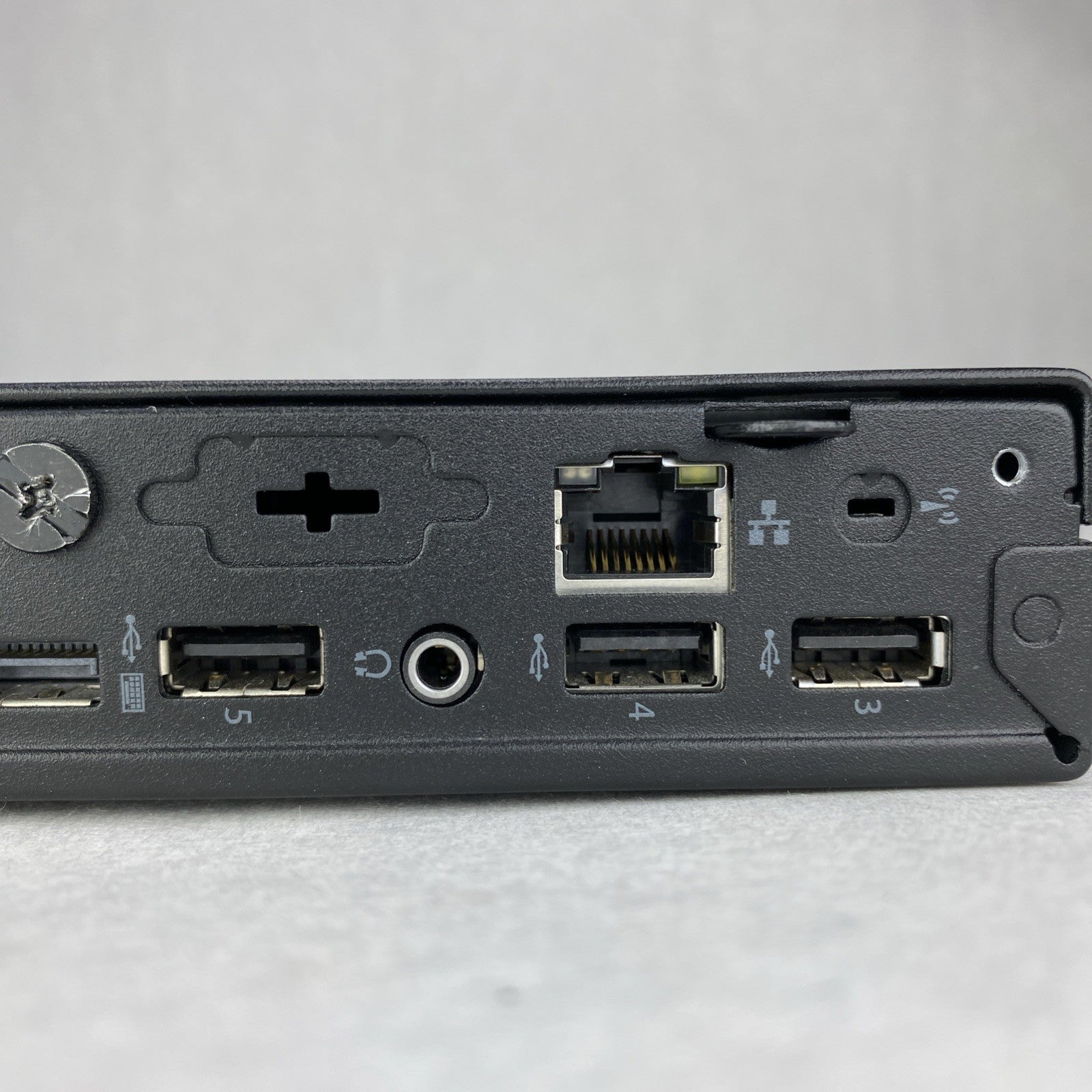 Lenovo ThinkCentre M715q AMD PRO A10-9500E 3.0GHz 8GB RAM No AC HDD OS