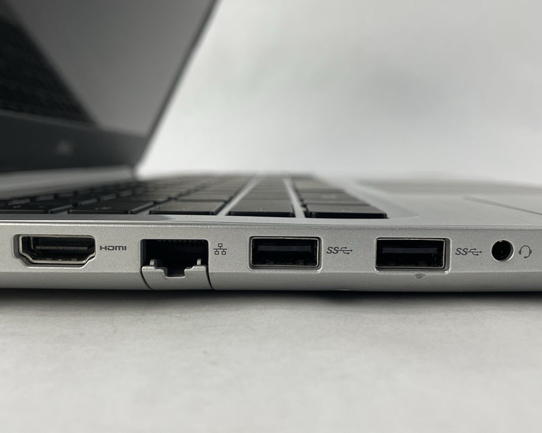 Dell Inspiron 5570 15.6" i7-8550U 1.80 GHz 12 GB RAM No SSD/OS/AC