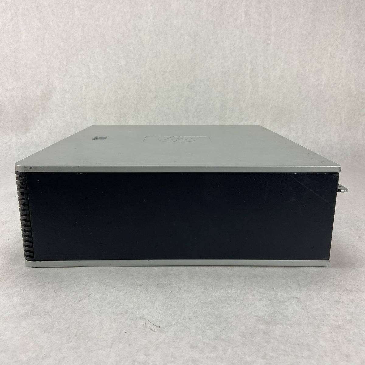 HP Compaq dc5700 SFF Intel Pentium D 2.8GHz 2GB RAM No HDD No OS7