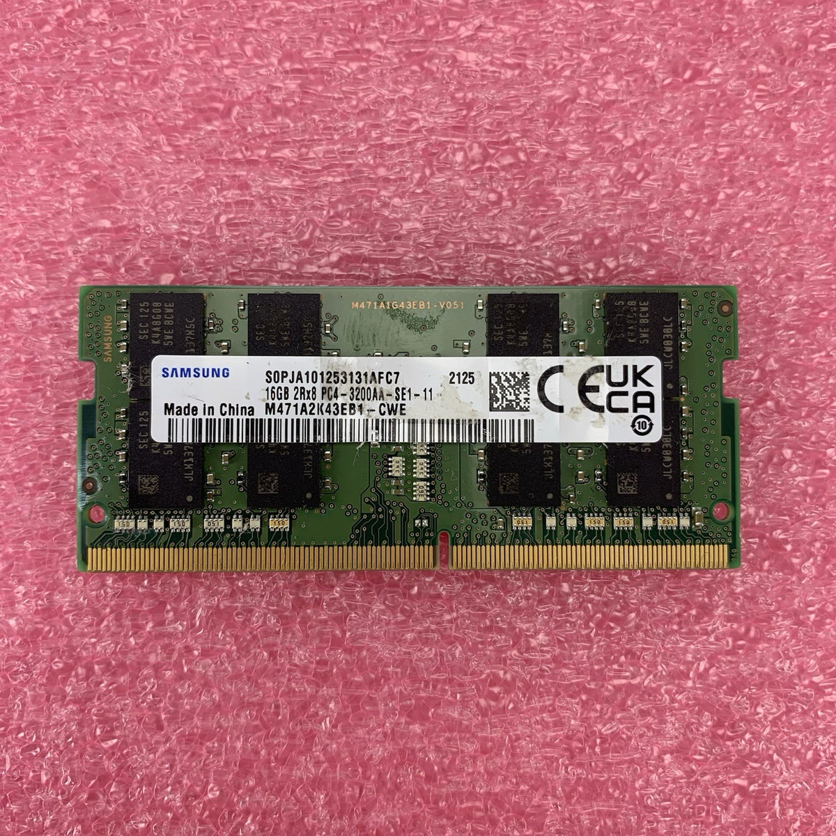 Samsung M471A2K43EB1-CWE PC4-3200AA-SE1-11 16GB 2Rx8 Desktop Memory RAM5