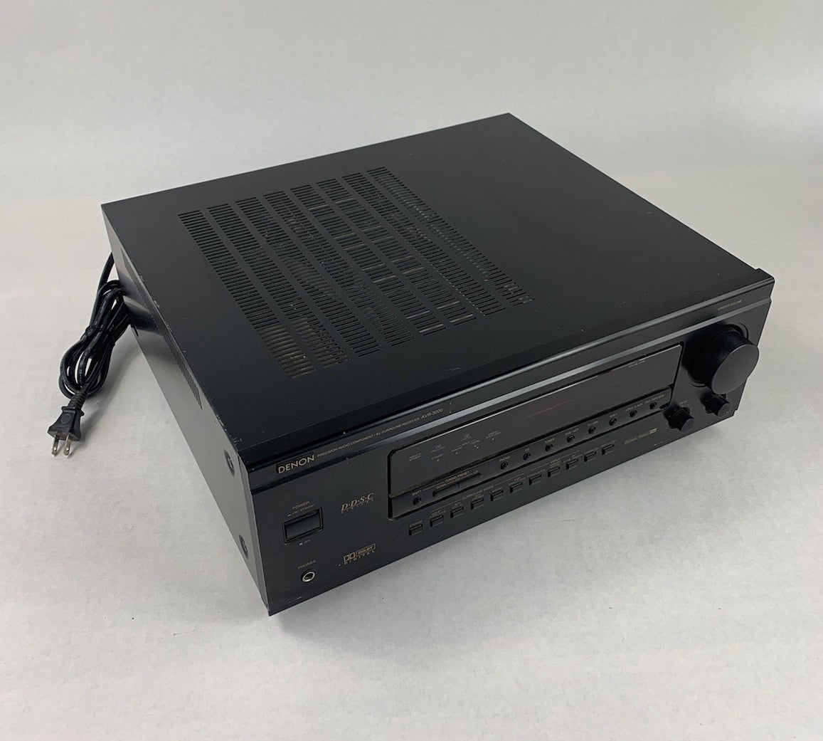 Denon AVR-3200 AV Sound Receiver - Parts or Repair