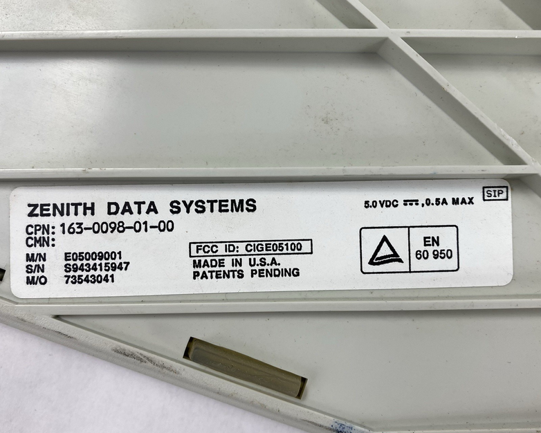 Zenith Data Systems E05009001 163-0098-01-00 Keyboard