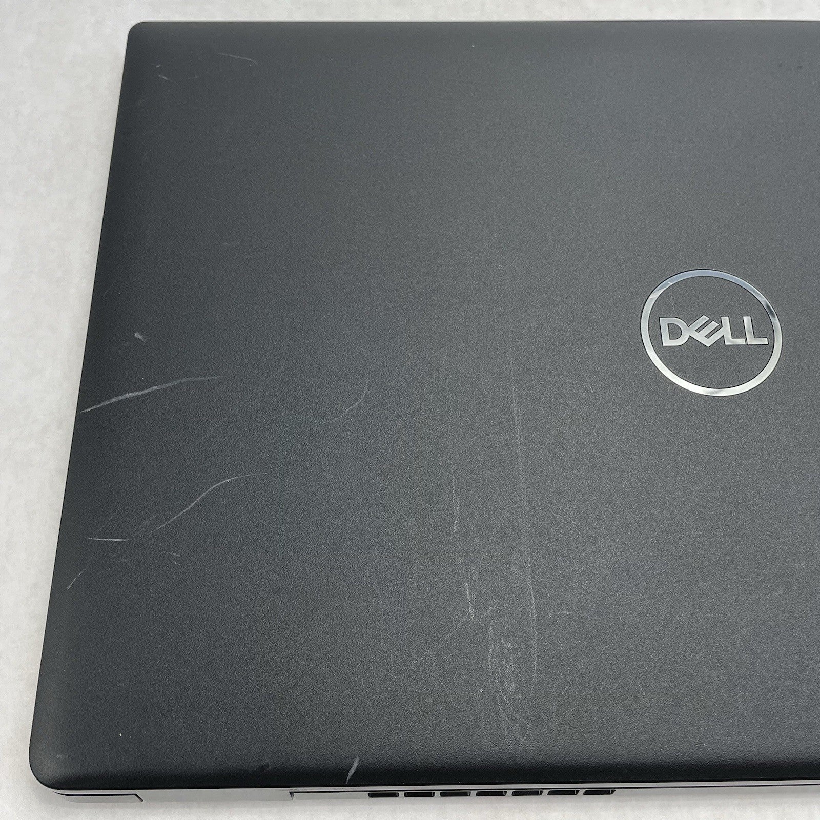 Dell Latitude 3520 15.6" i5-1135G7 2.40 GHz 8 GB RAM No SSD/OS/AC - Worn Keys14