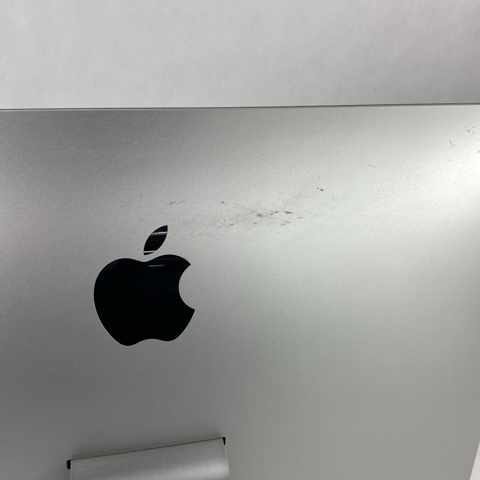 Apple A1418 iMac Retina 4k 21.5" 2015 3.1GHz i5 16GB RAM 1TB HDD Fusion -Cracked