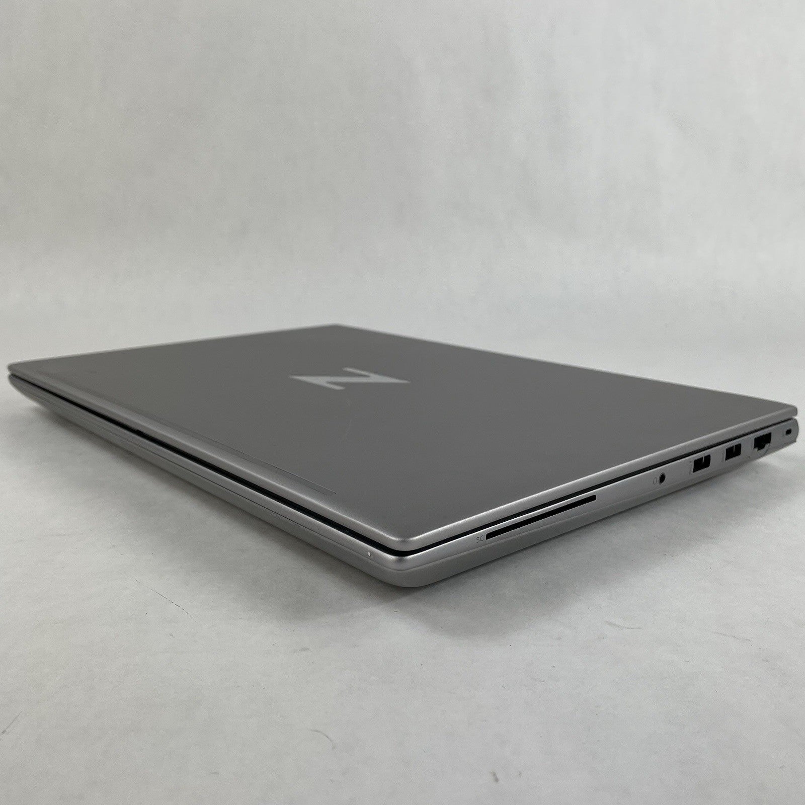 HP ZBook Fury 16 G9 16" i7-12850HX 4.158 GHz 16 GB RAM No SSD/OS/AC/Battery/GPU10