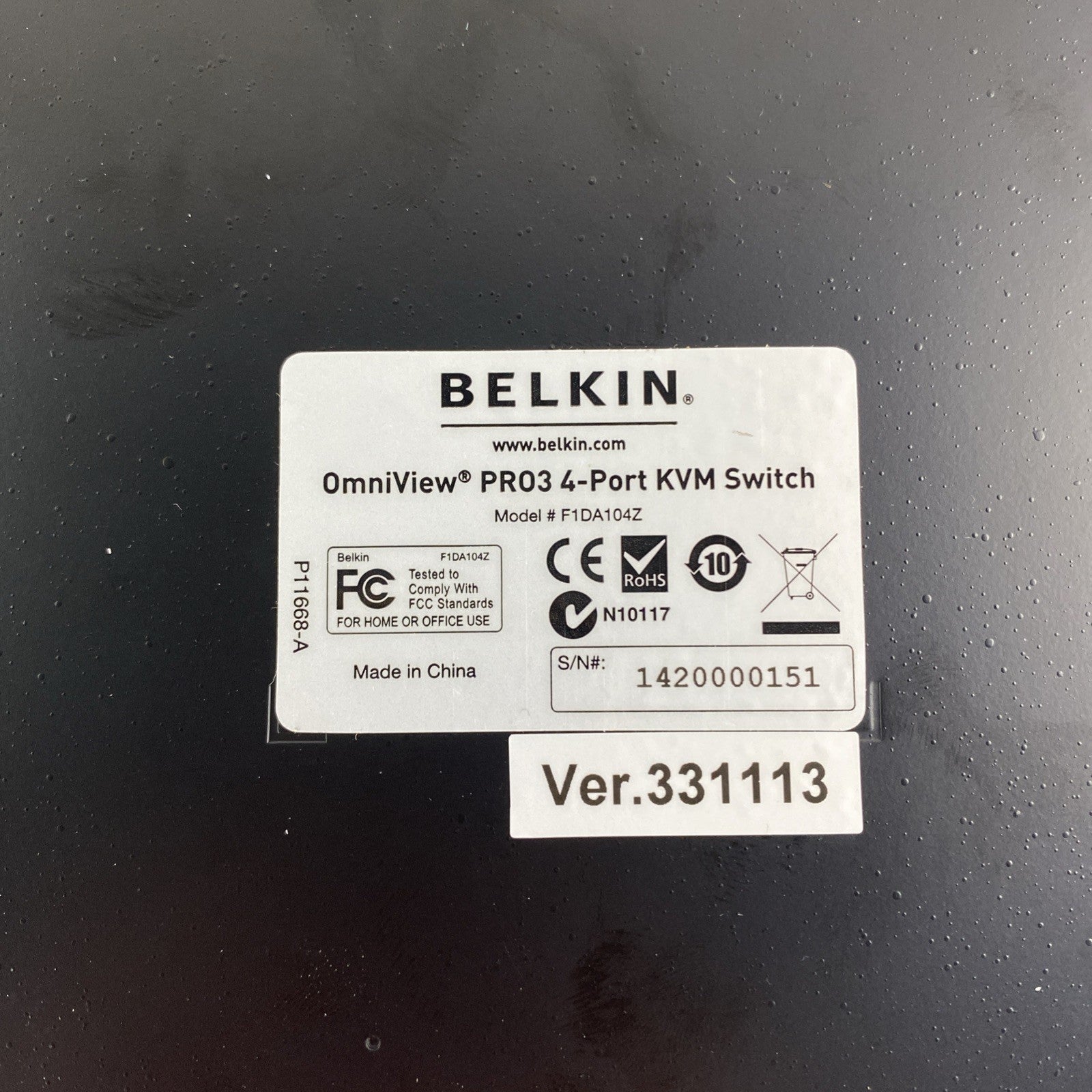 Belkin F1DA104Z OmniView Pro3 4-port KVM Switch4