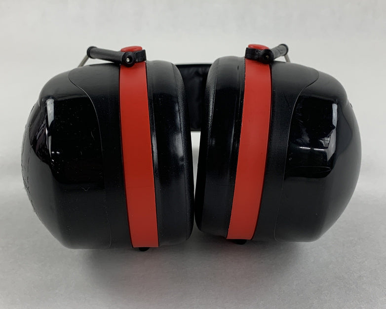 Peltor Optime 101 3M Ear Muffs Black/Red Hearing Conservation Lot of 4x