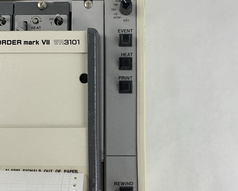 Graphtec WR3101 Linearcorder Mark VII Powers and Prints Not Fully Tested