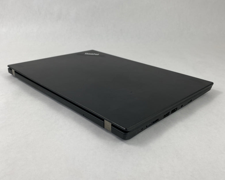 Lenovo ThinkPad T490 Core i5-8365U 1.60 GHz 16GB RAM 14" No Battery No HDD No OS