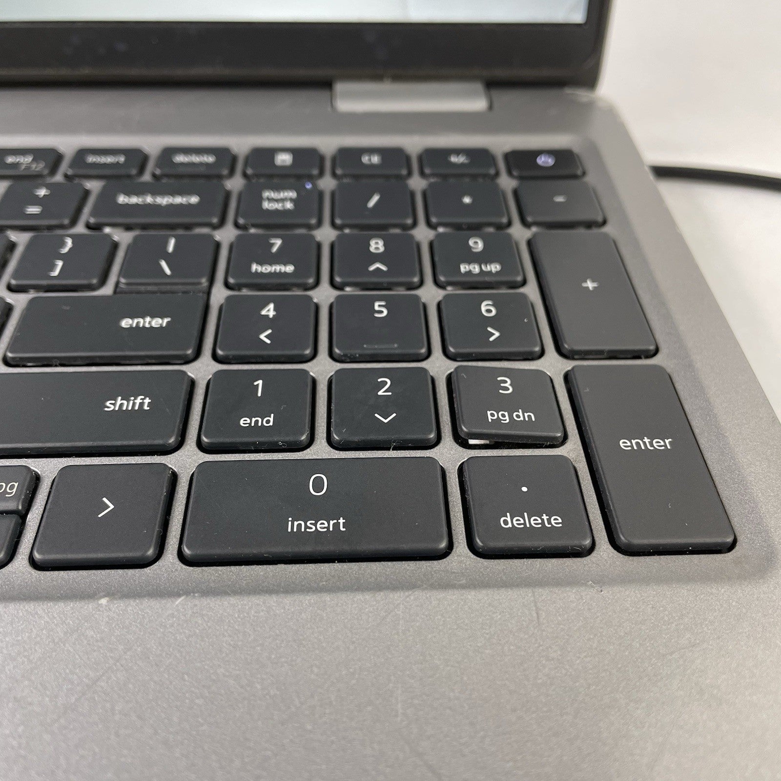 Dell Latitude 5550 15.6" Ultra 7 155U 2.10 GHz No SSD/OS/AC/RAM - READ3