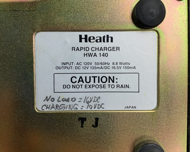Heath HWA-140  Rapid Charger Input AC 120V 8.8 Watts Output DC 12V 16.5V 150mA