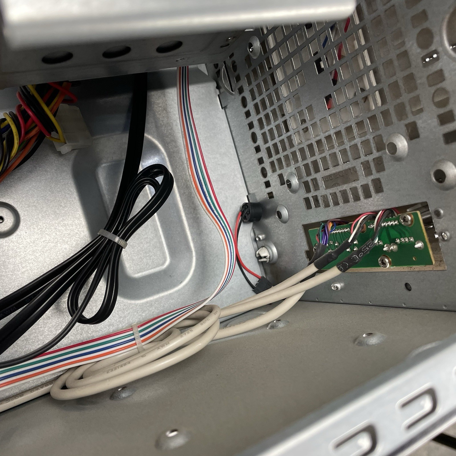 Vintage Retro Black Sleeper Build mATX Case Barebones 300w Power Supply