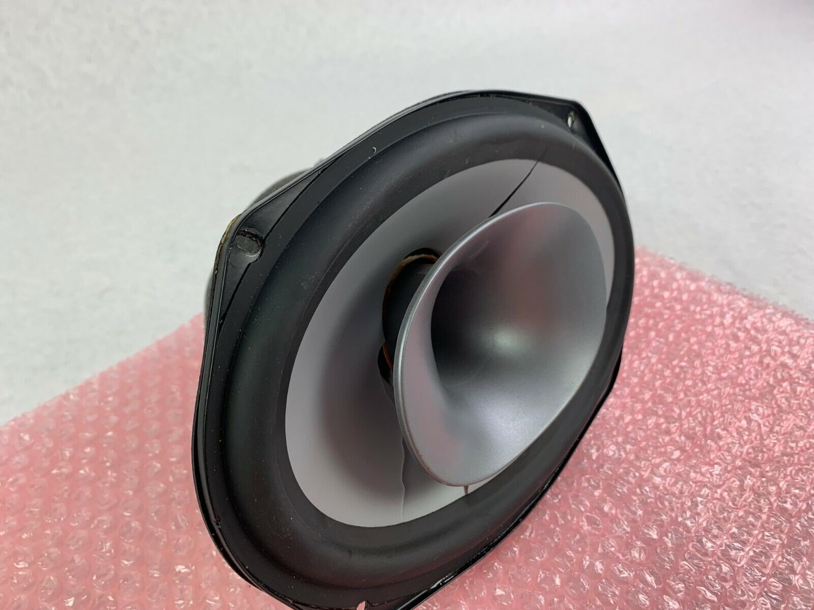 Wake Tower Speaker 200 Watts Matte Silver Polypropylene BROKEN CONE - Black