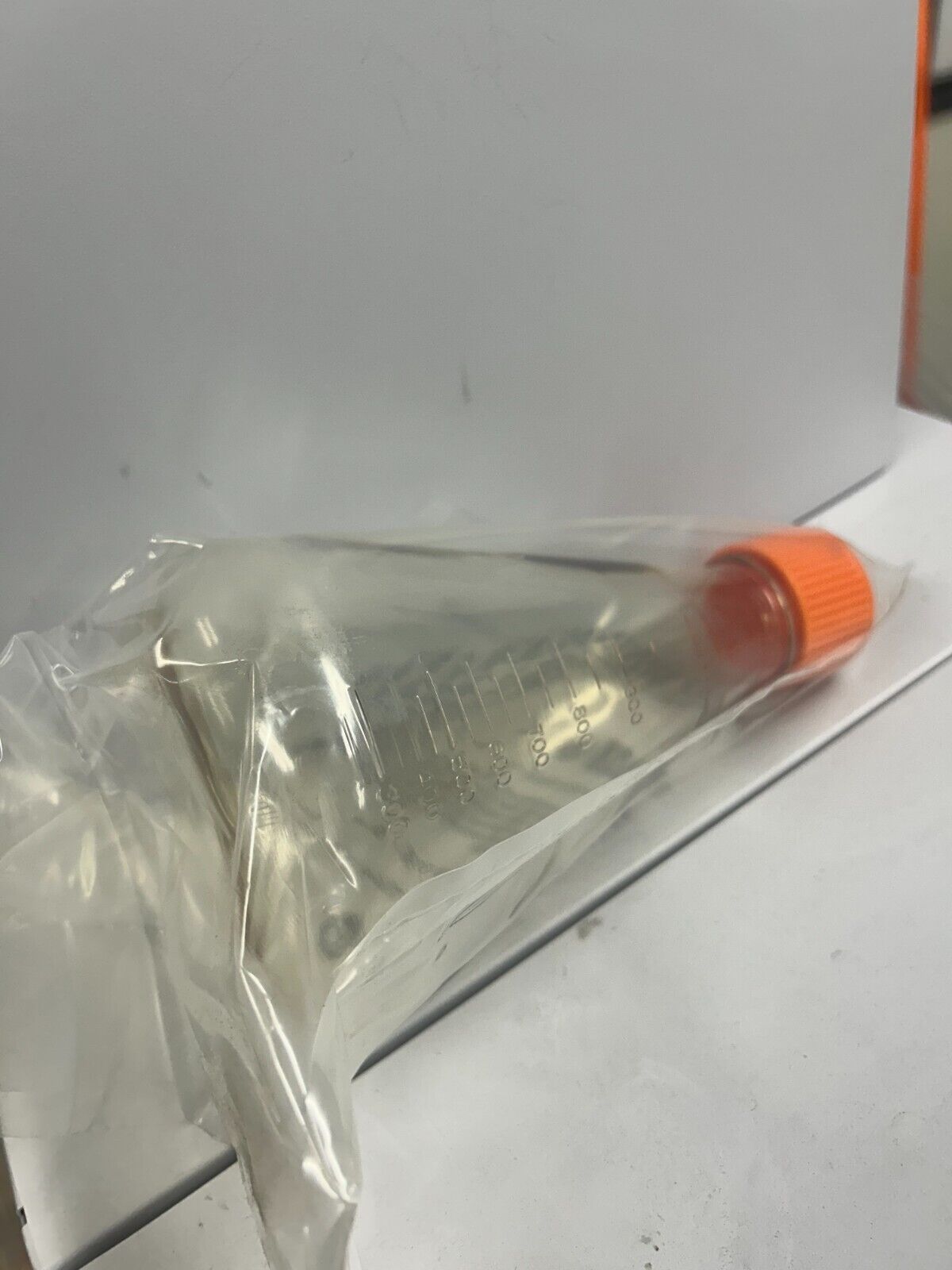 Corning 431147 1L Erlenmeyer Flask Sterile with Vent Cap New