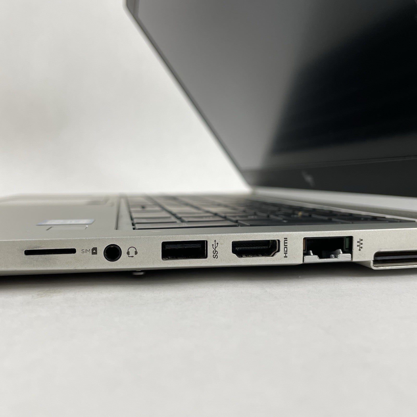 HP EliteBook 850 G6 15.6" i5-8365U 1.60 GHz 8 GB RAM No SSD/OS/AC - Dented6