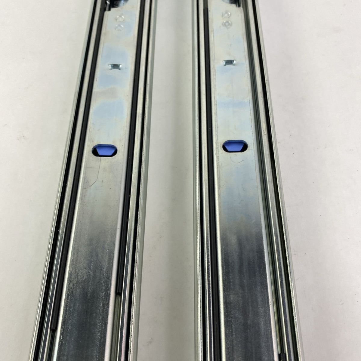 Dell R137J N915J Right and Left Sliding Server Rails 12