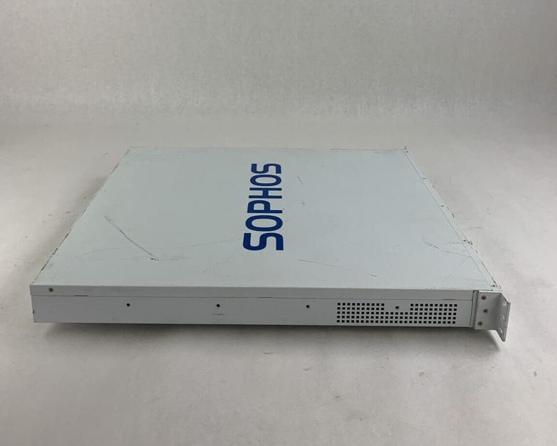 Sophos SG 430 Firewall Security Appliance W/8 GbE Port Module No HDD No OS