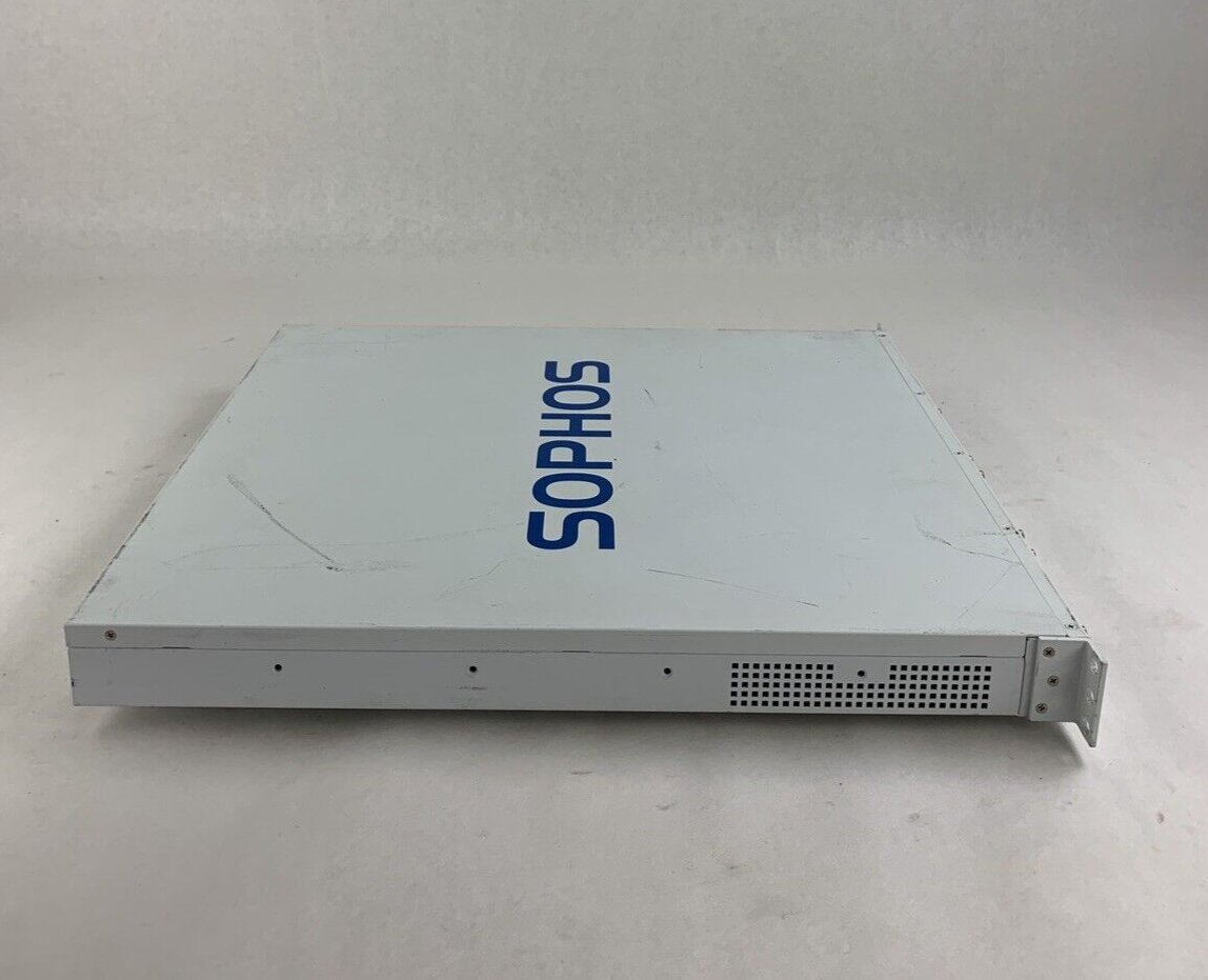 Sophos SG 430 Firewall Security Appliance W/8 GbE Port Module No HDD No OS