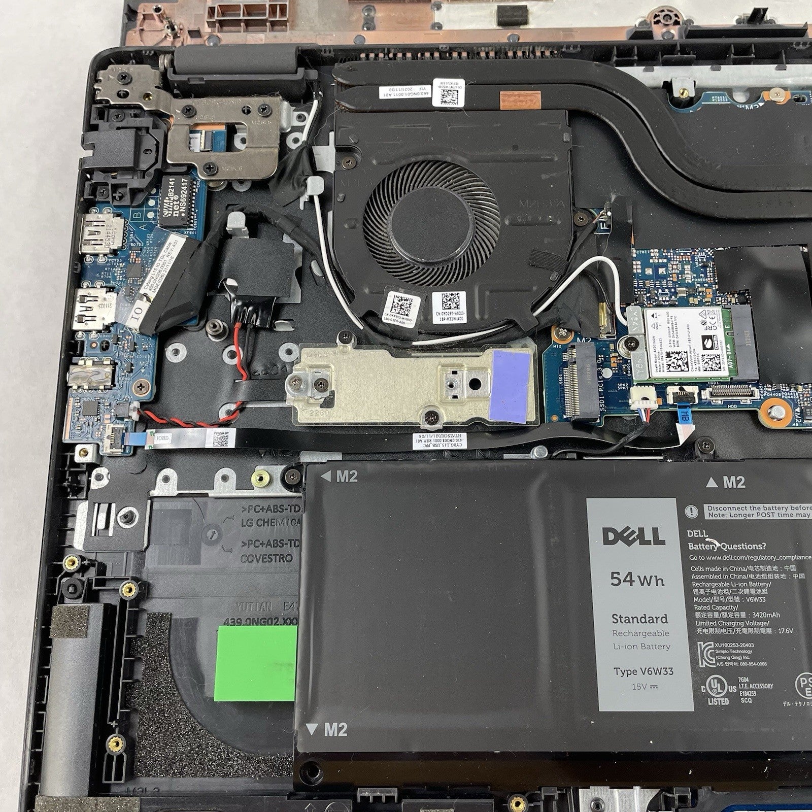 Dell Latitude 3520 15.6" i5-1135G7 2.40 GHz 8 GB RAM No SSD/OS/AC17
