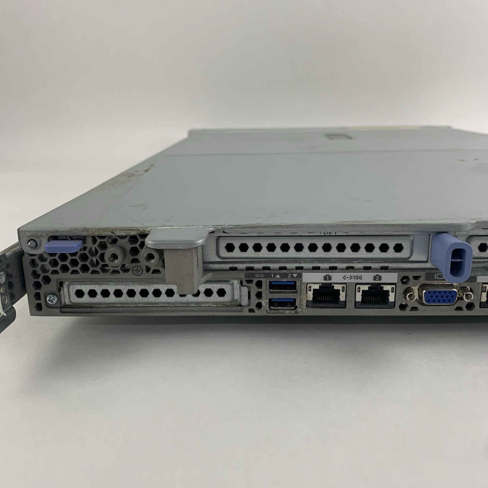 Cisco BE6000M UCSC-C220-M5SX Server 1x Silver 4114 2.2 GHz 32GB Ram No OS No HDD9