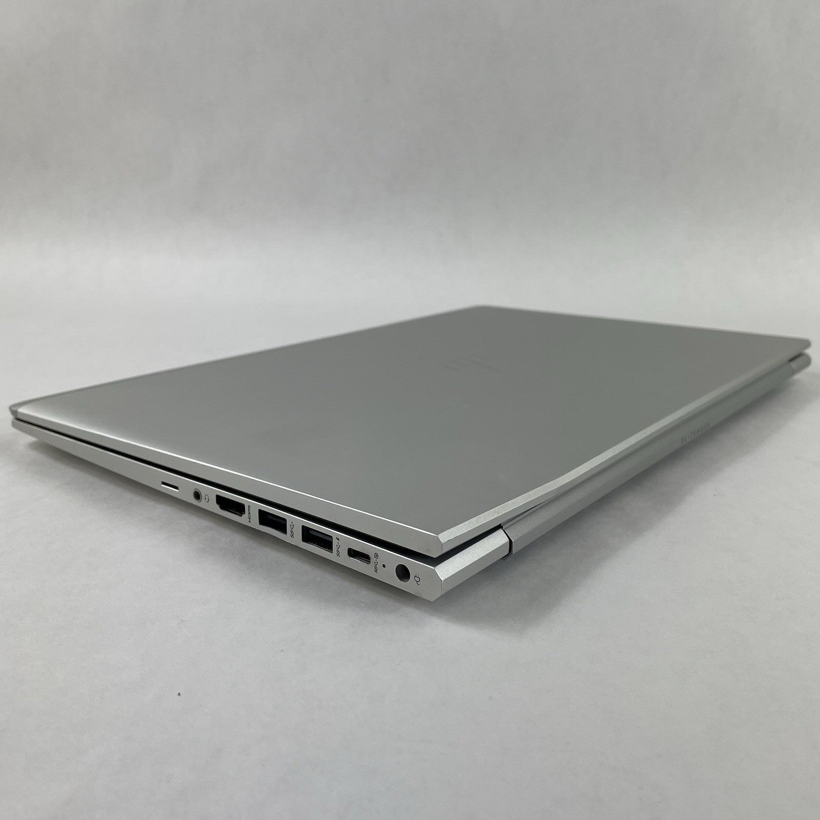 HP EliteBook 655 G10 15.6" AMD Ryzen 7 Pro 7730U 2GHz 8GB RAM No SSD/OS/AC- READ12