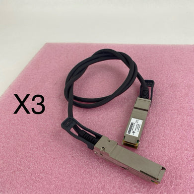 Cisco MA-CBL-40G-1M 600-22130-A Stacking Cable Lot of 3