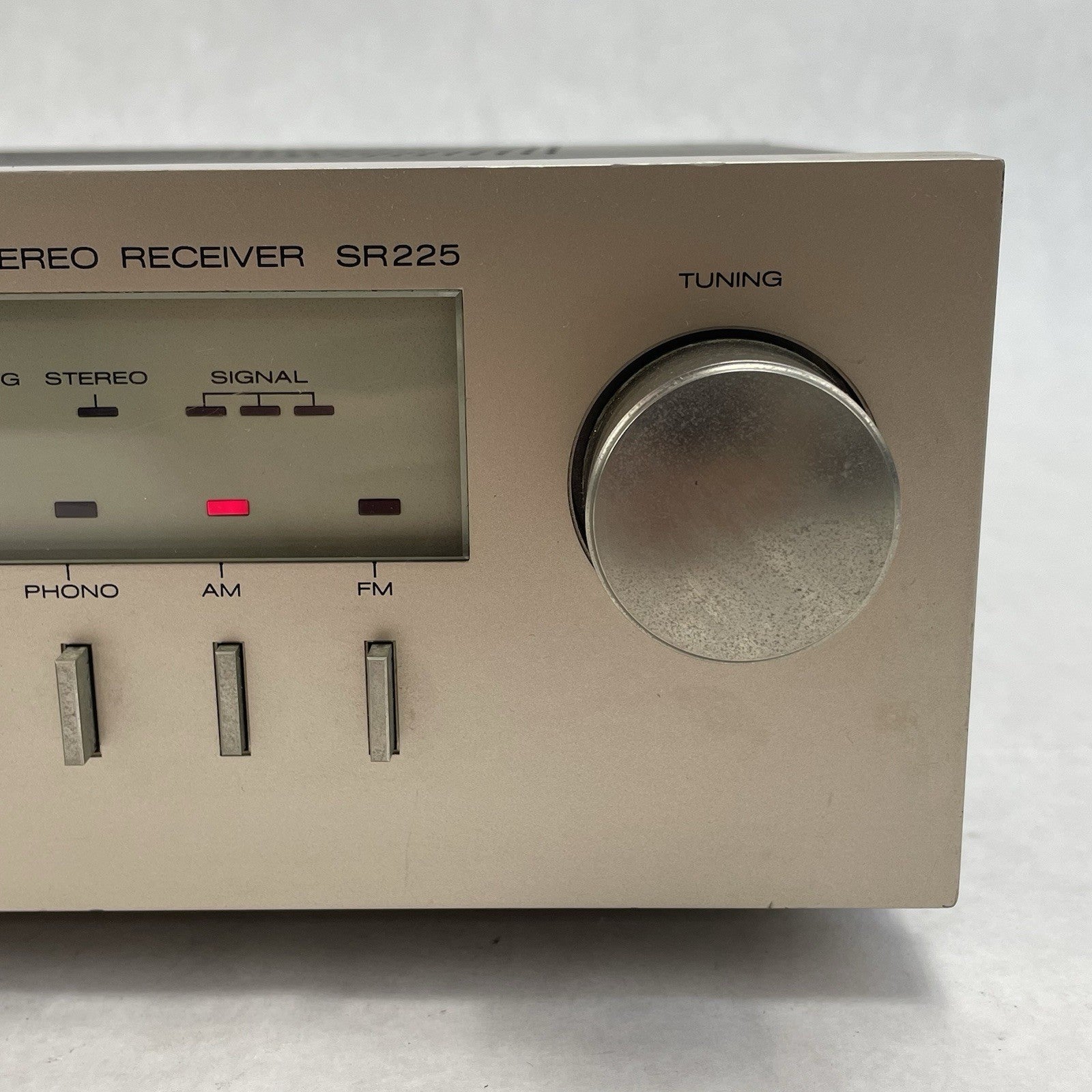 Marantz SR225 Stereo Receiver Tested6