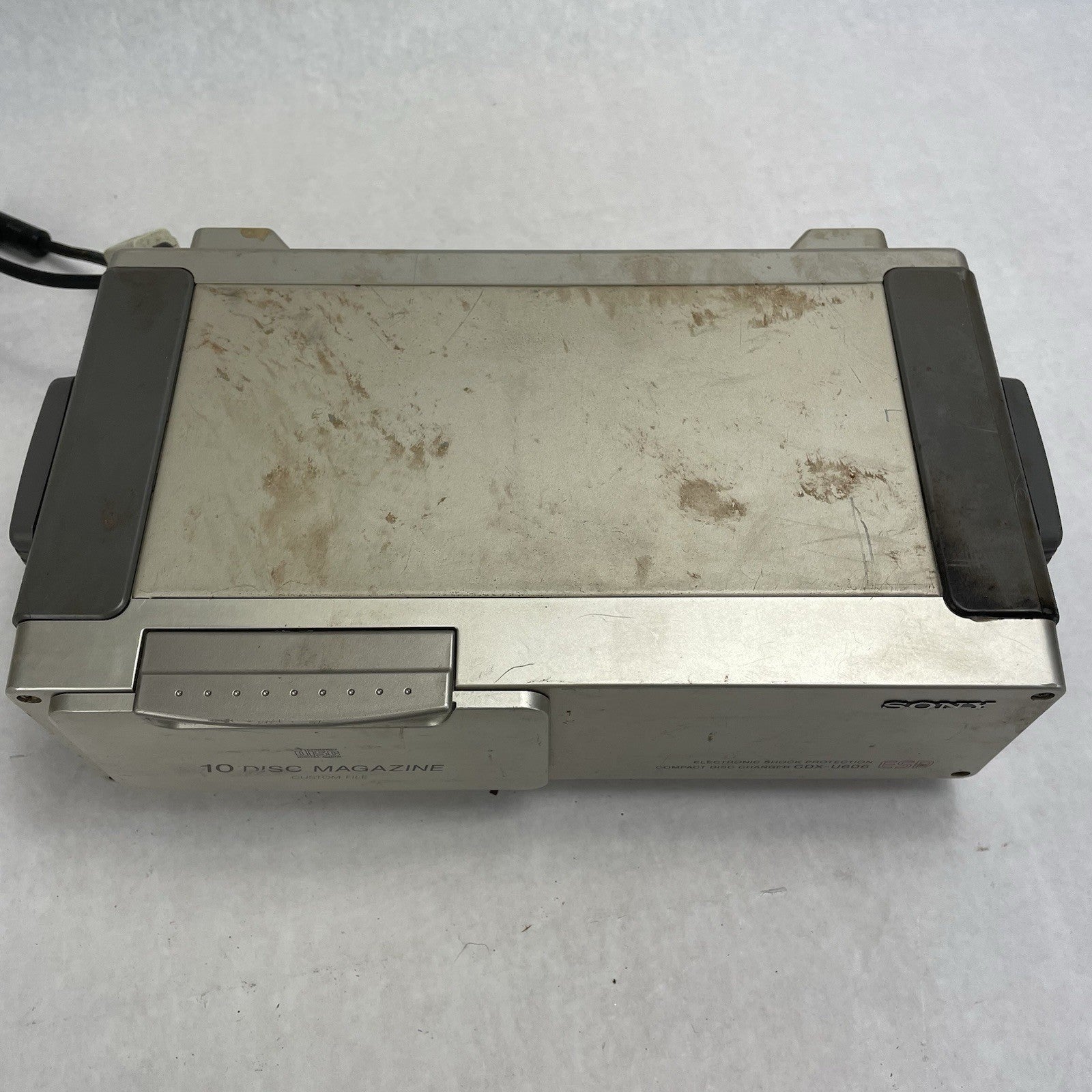 SONY CDX-U303 10 Disc CD Changer Parts or Repair