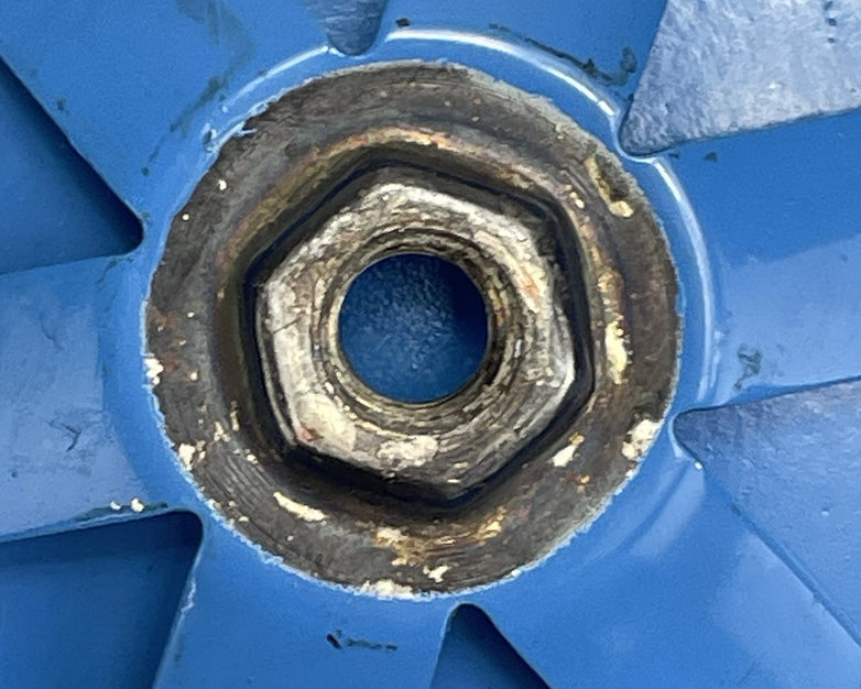 1 Piece Draloric PE 140 High Voltage Capacitors 15kVp 100pF ±20%