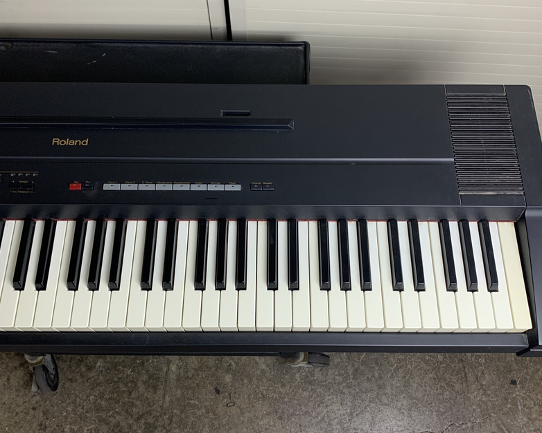 Roland ep-85 Digital Vintage Piano Tested Bad Speaker