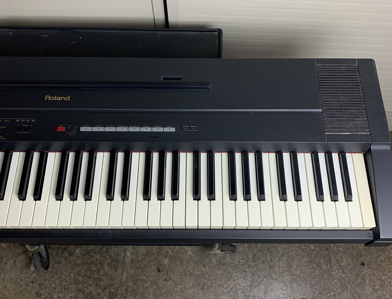 Roland ep-85 Digital Vintage Piano Tested Bad Speaker