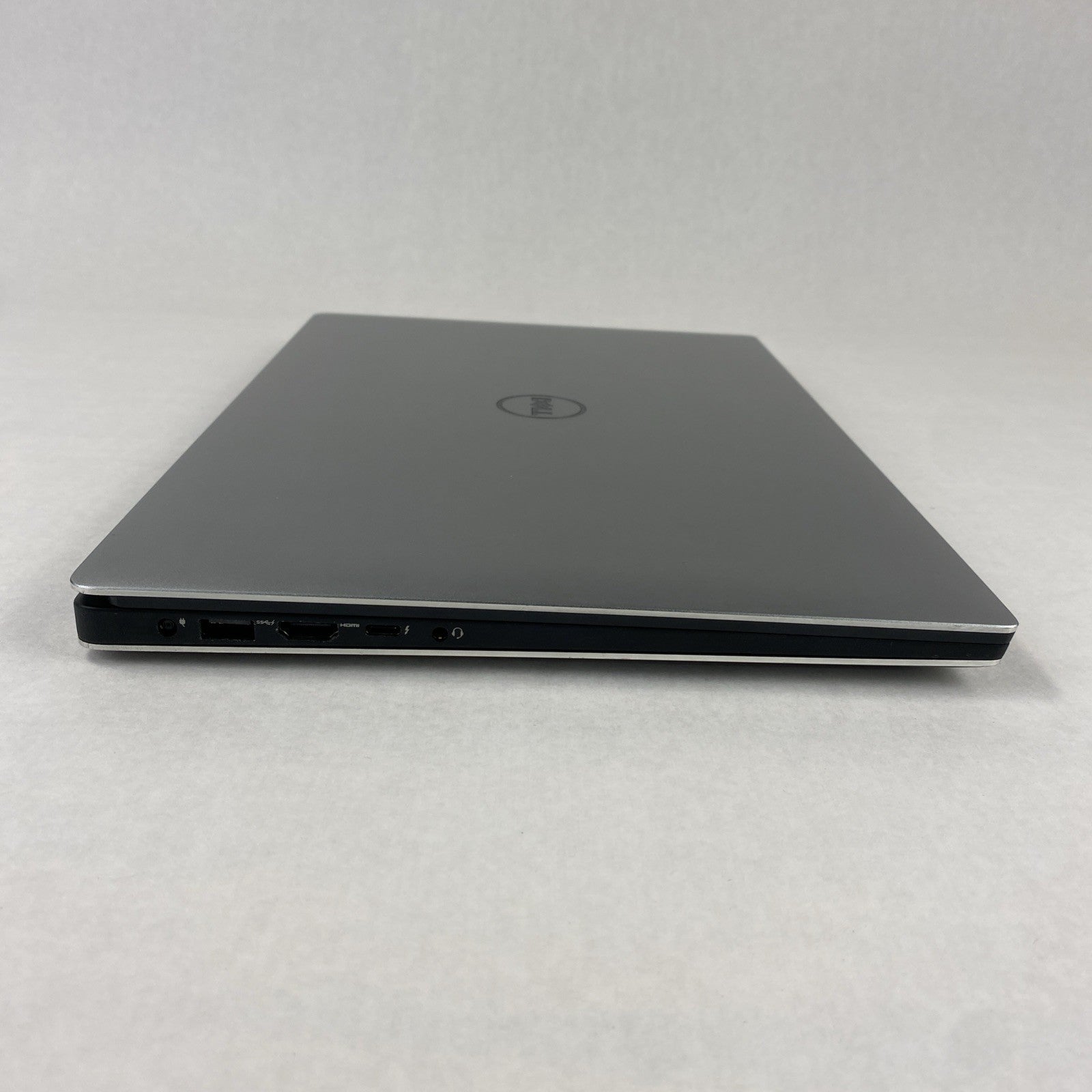 Dell Precision 5510 Core i7-6820HQ 2.70 GHz 8 GB RAM 15.6" No Battery No HDD/OS