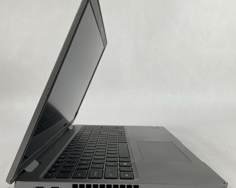 Dell Latitude 5520 15.6" i5-1135G7 2.40 GHz 8 GB RAM No SSD/OS/AC/Batt - READ