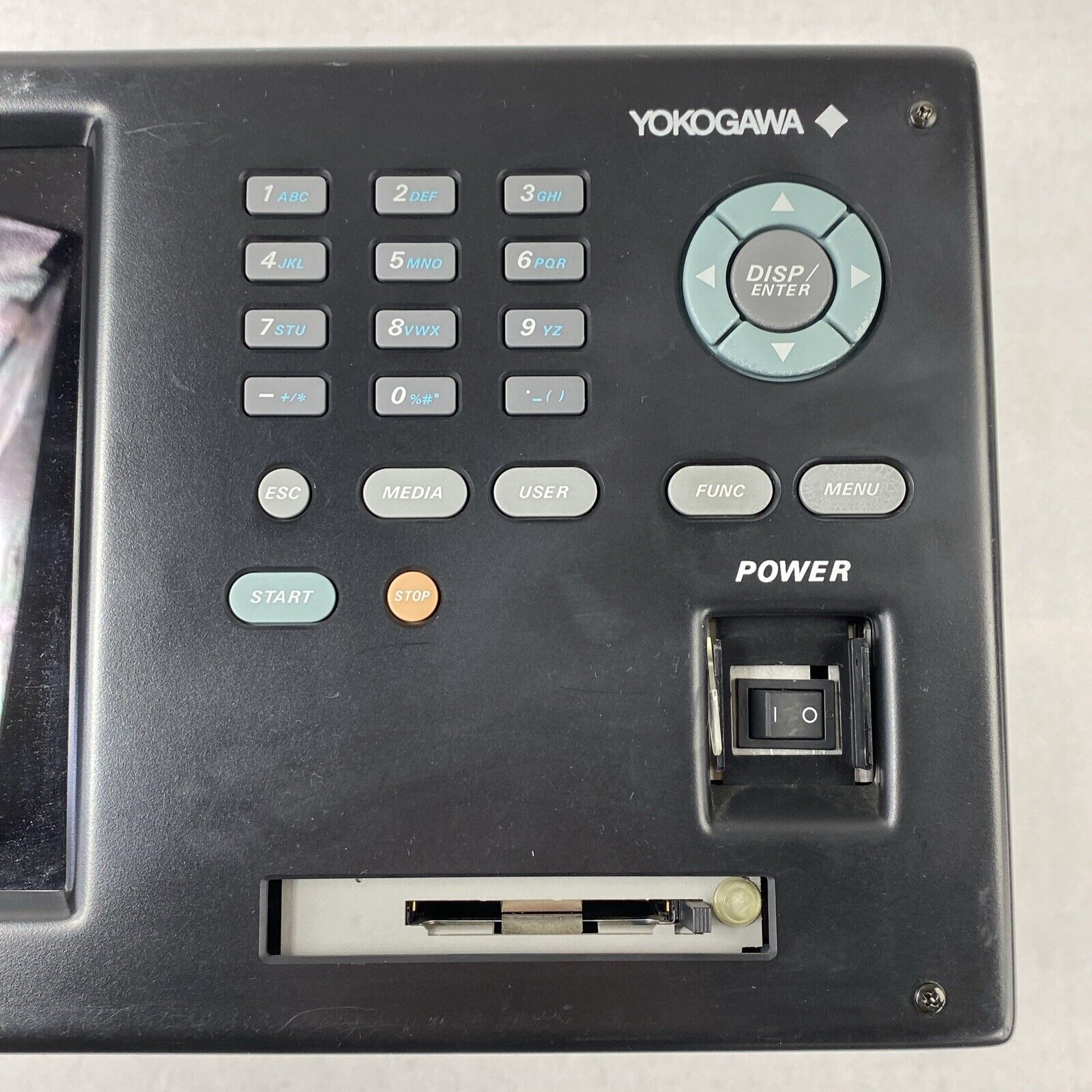 Yokogawa DX230-3-2 S4 Digital Recorder DAQSTATION DX200