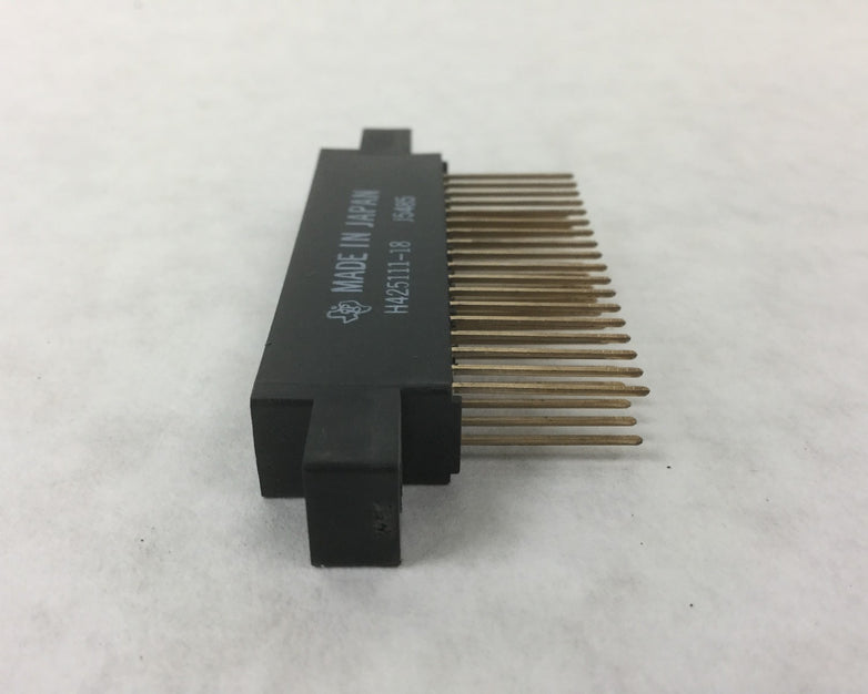 Texas H425111-18 (J5485) Connector Receptacle