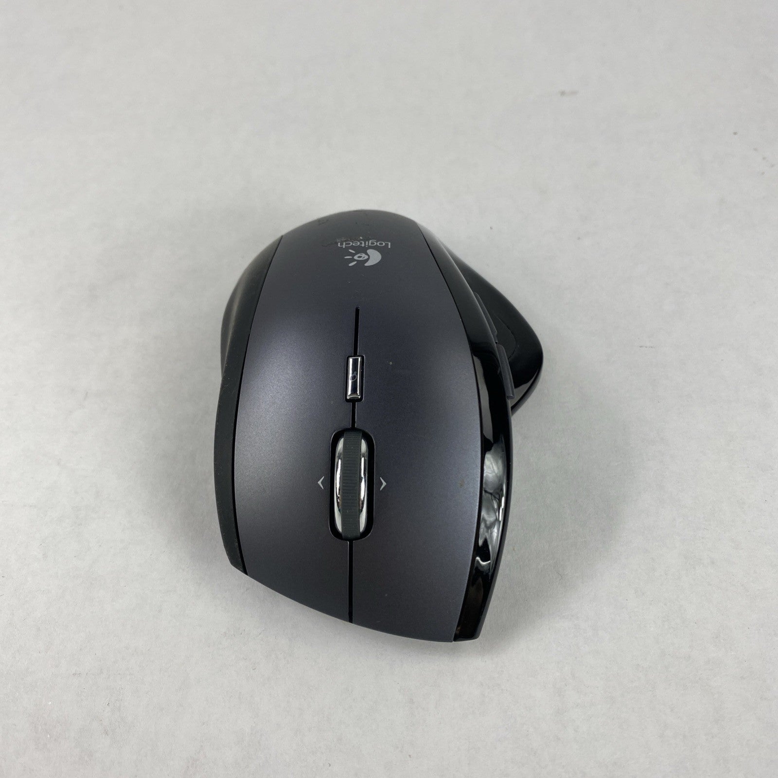 Logitech M-RBQ124 Wireless Mouse w/ Charging Station Untested4