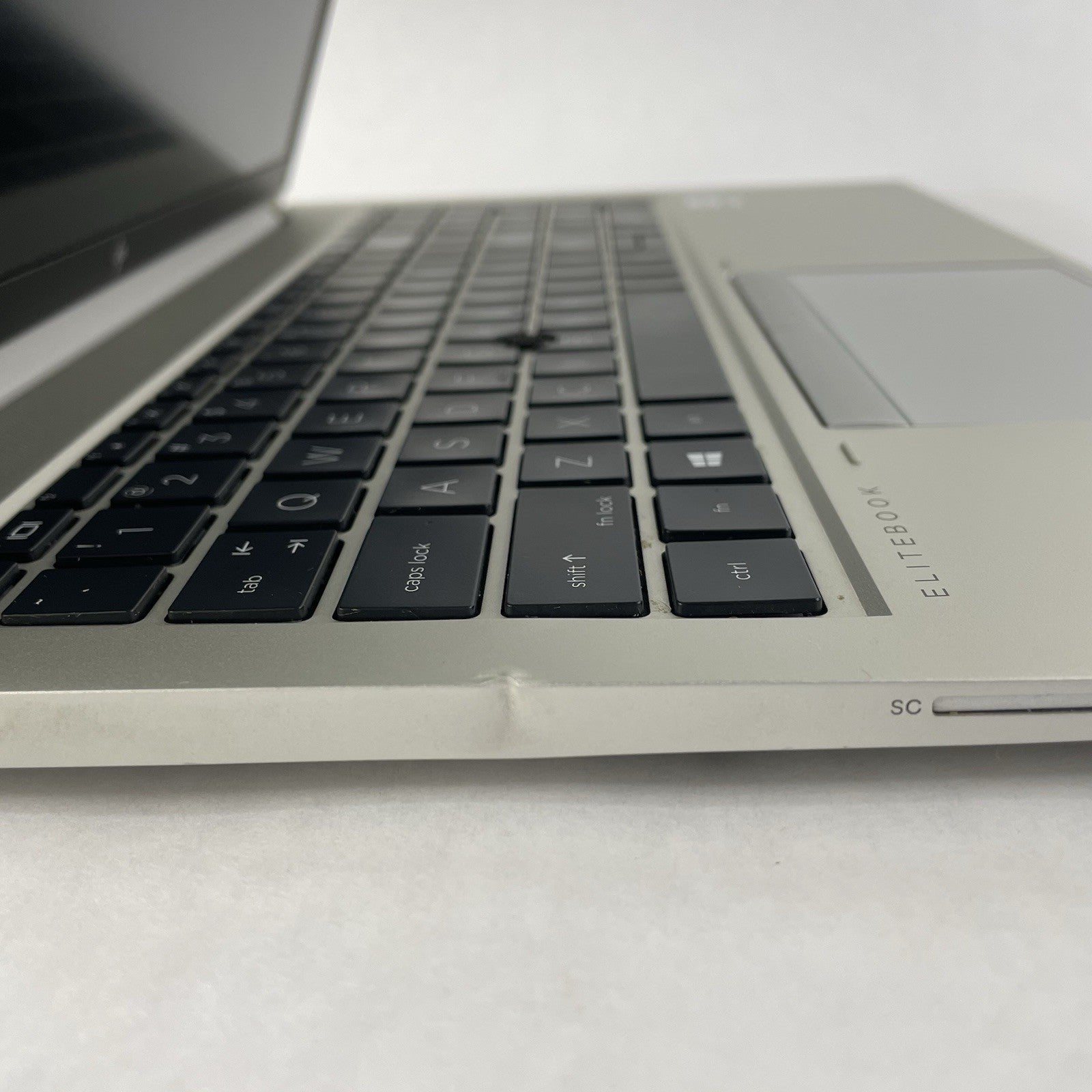 HP EliteBook 850 G7 15.6" i5-10210U 1.60 GHz 8 GB RAM No SSD/OS/AC - Bad Edge11