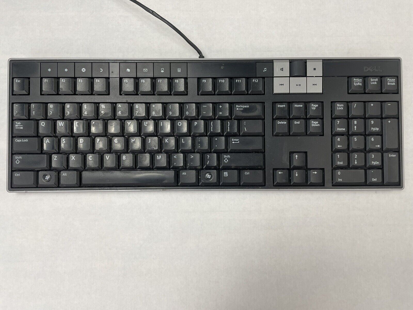 Dell Y-U0003-DEL5 USB Multimedia Keyboard W/ 2 USB Ports U473D Lot of 5