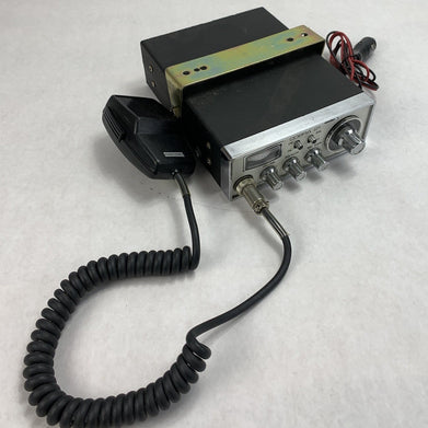 Dynascan Cobra 21 23-Channel AM CB Transceiver w/ Microphone
