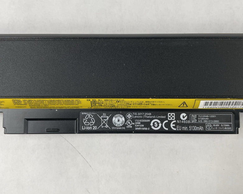 Lenovo ThinkPad X140e 11.6" AMD A4-5000 1.50 GHz 4 GB RAM No SSD/OS/AC