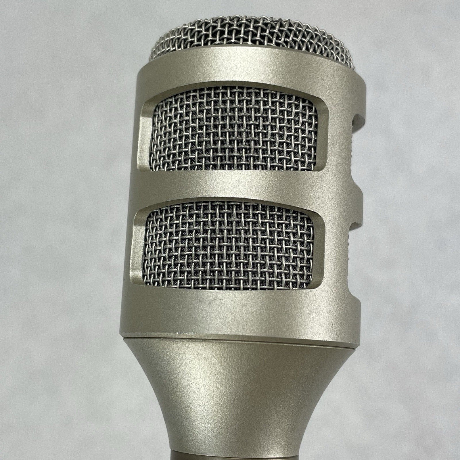 Lanier Dynamic Microphone 250ohm With 3-Pin XLR Connectivity Tested3