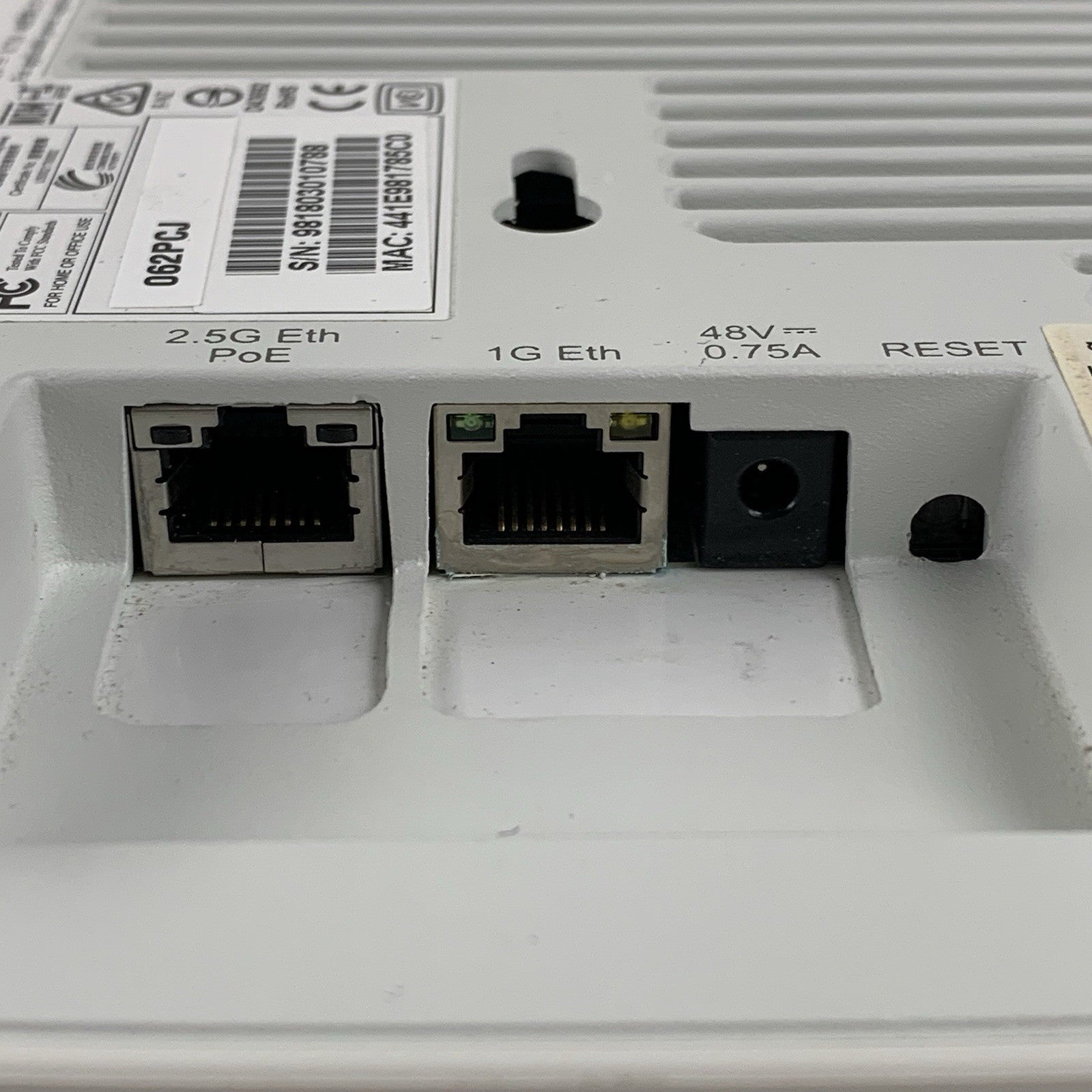 Ruckus R720 802.11ac Wireless Indoor Access Point Tested Reset No Cords or Mount6