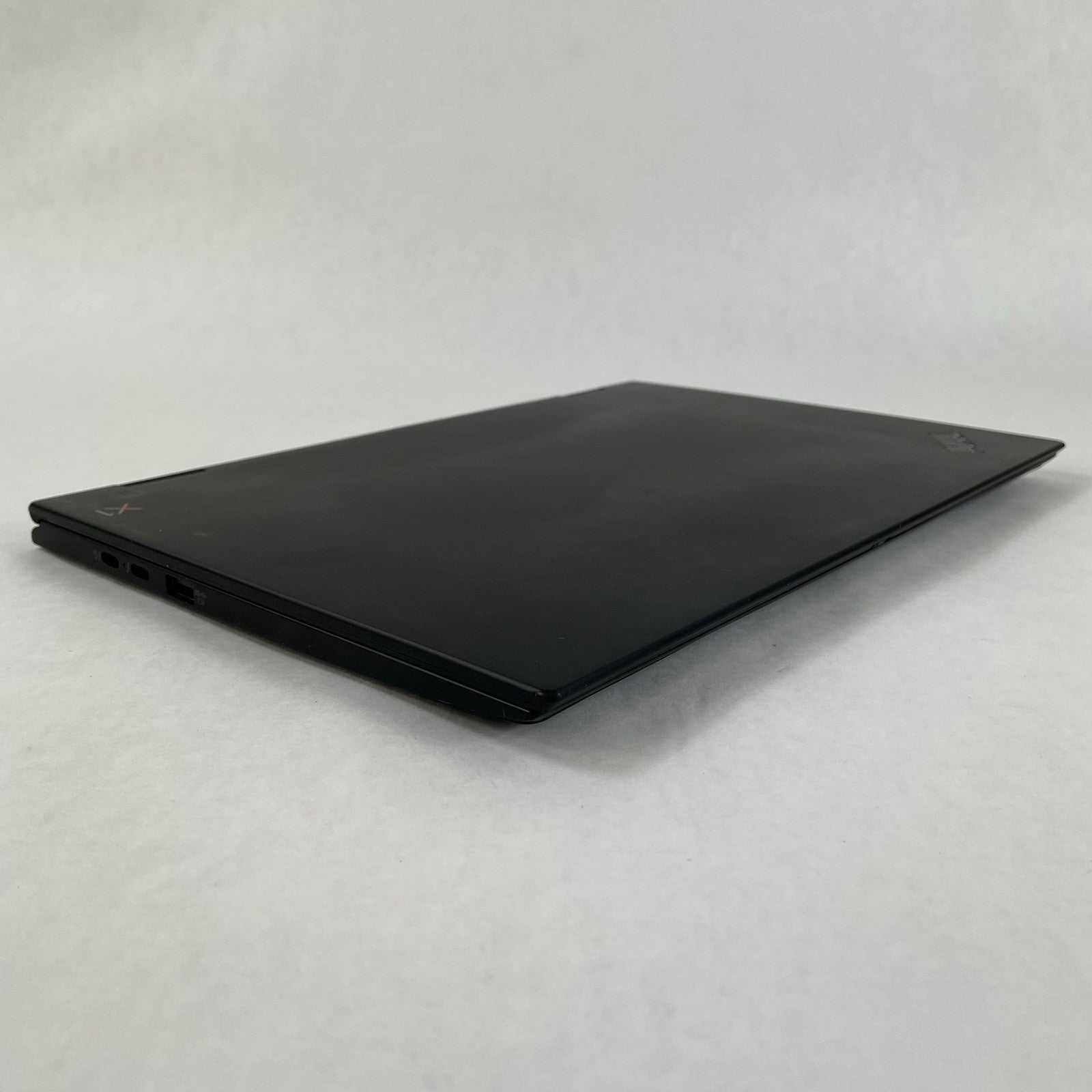 Lenovo X1 Yoga Gen 3 13.3" i5-8250U 1.60 GHz 8 GB RAM No SSD No OS - READ11