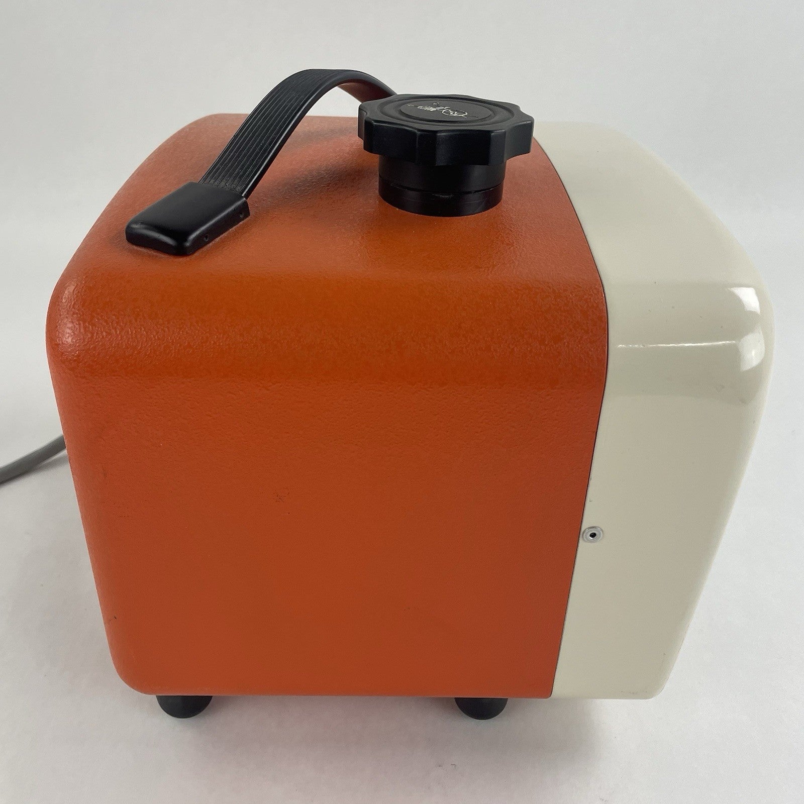 Quadrilite 6000 High Intensity Light Source For Medical Dental7