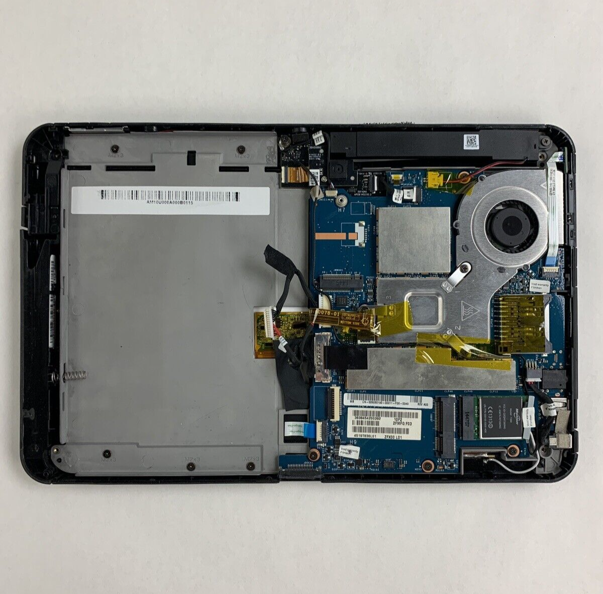 Motion CL920 Tablet PC Pentium N3540 4GB Ram No HDD, OS, Battery Corner Bent