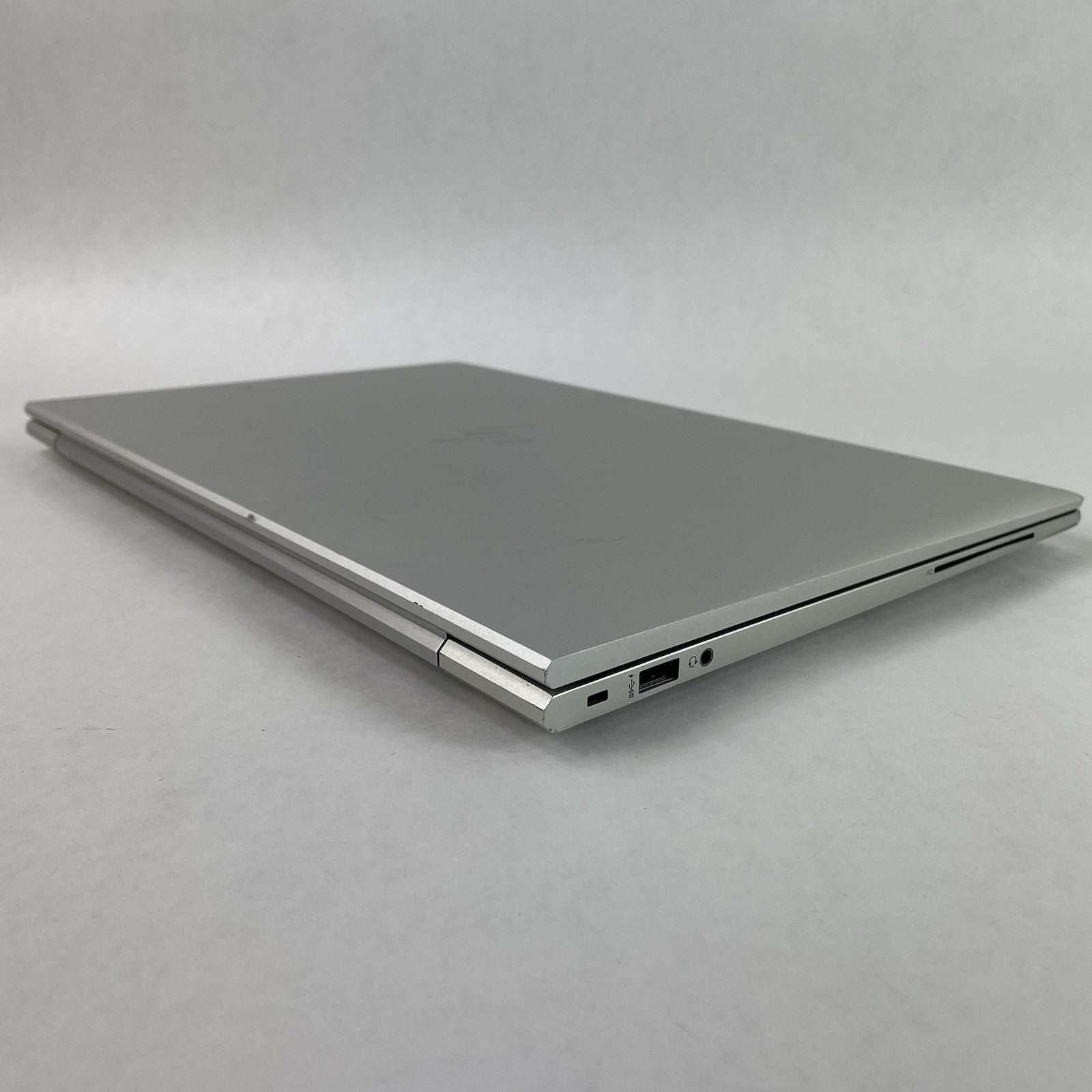 HP EliteBook 850 G8 15.6" i5-1145G7 2.60 GHz 8 GB RAM No SSD/OS/AC- Bad USB Slot8