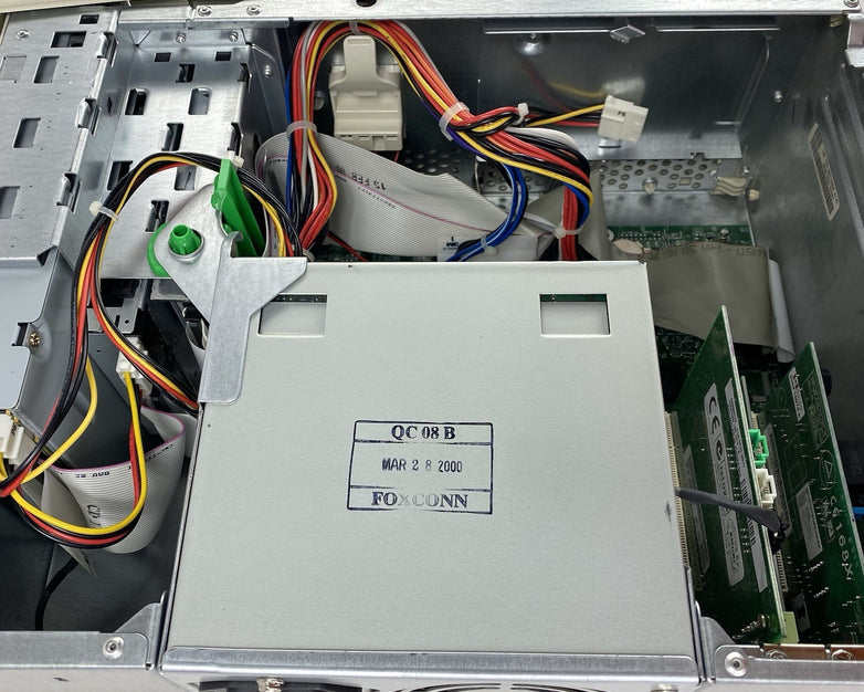 Dell Dimension L466CX Intel Celeron 466MHz 64MB RAM No HDD No OS