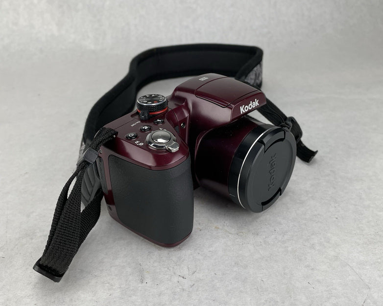 Kodak EasyShare Z5120 16.0MP Digital Camera Red Tested