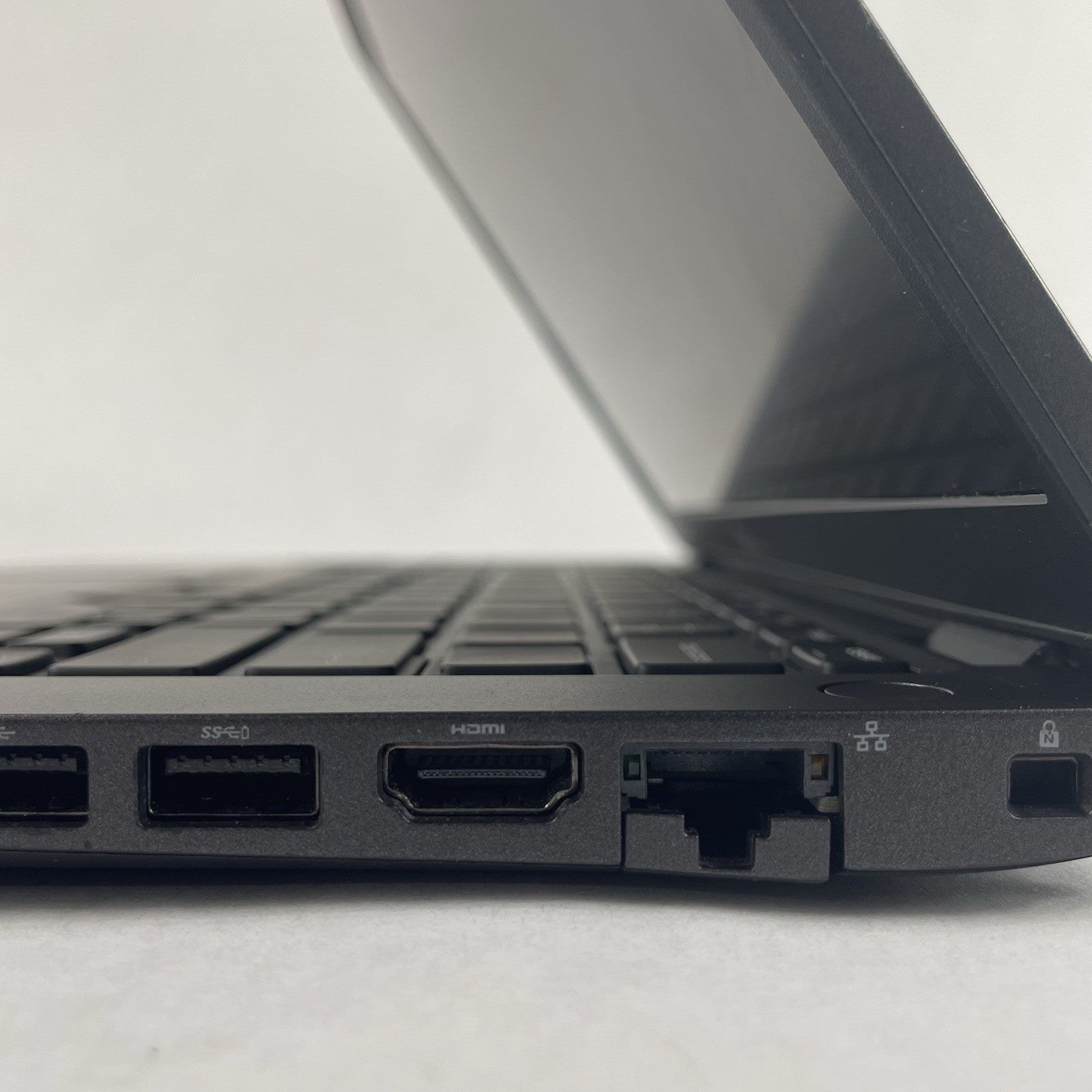 Dell Latitude 5400 14" i5-8365U 1.60 GHz 8 GB RAM No SSD/OS/AC/Batt - READ10